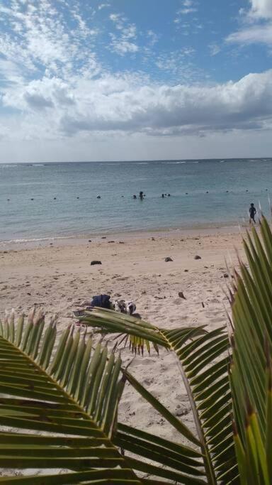 Westside Holidays Flic En Flac Beach Екстер'єр фото